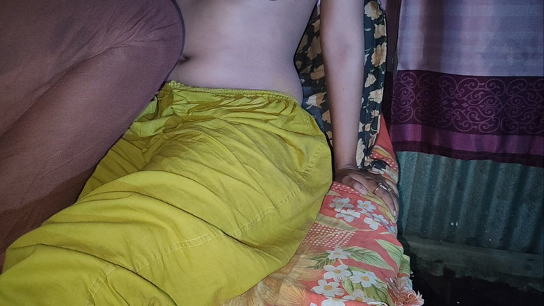 Rozi: Tutkulu ön sevişme ve sevgi dolu bir çift arasındaki derin bağlantı