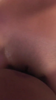 幅の十代はBBCの男からPOVで犯され、creampied