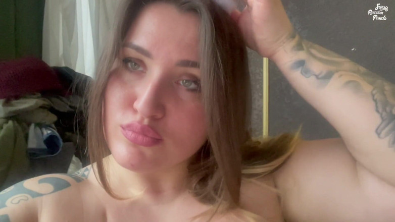 Swag Russian Panda: PAWG juicy BBW pussy and big boobs xMas close up...
