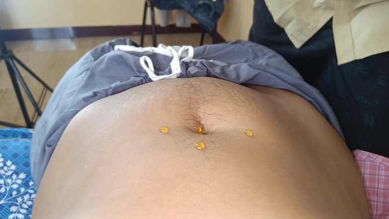 Ilakkiya: 热辣女大学生