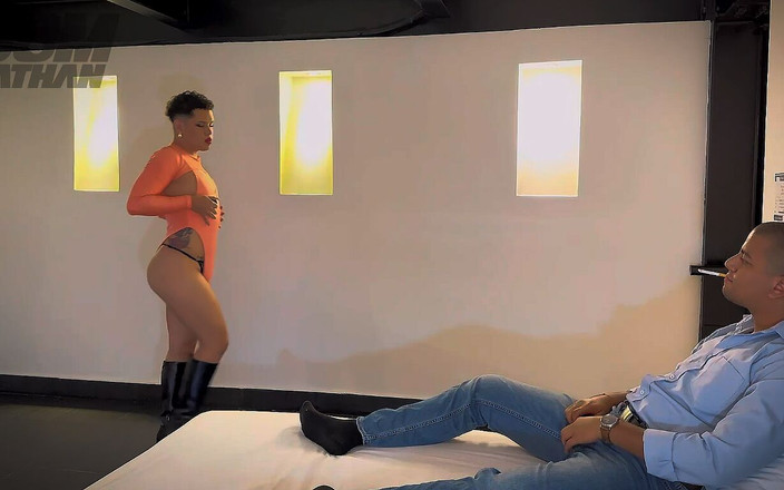 Smoker Master: Zonder condoom femboy grote kont