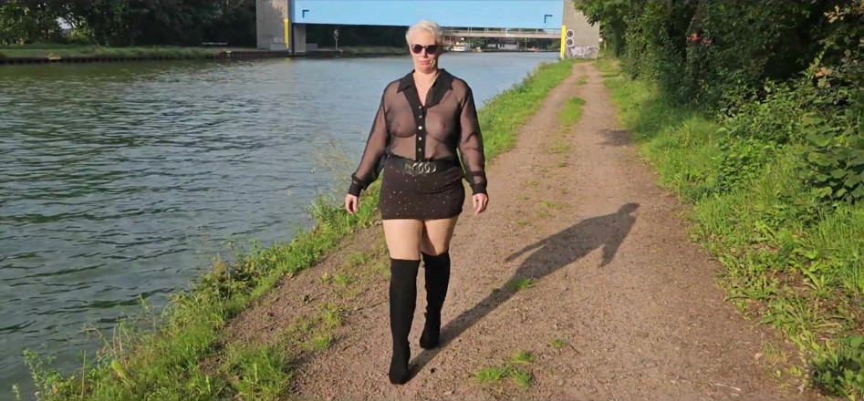 UserBitch1: Op het Mittellandkanaal heb ik mijn vibrator geneukt