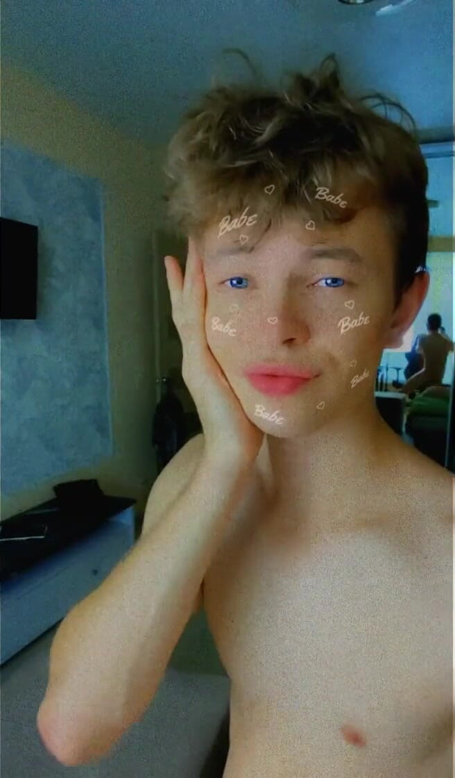 rushlightDante: Buongiorno. Ti sei già svegliata?