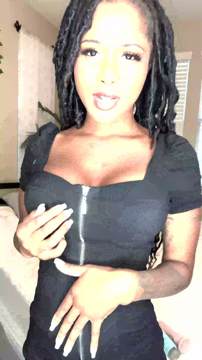 Cali Sweets: Get Horny From Cali Sweets While She Plays with Her...