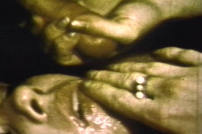 Lovers Of Vintage: Green-tinted Cum Guzzlers Drain Studs in Retro 9-minute Orgy