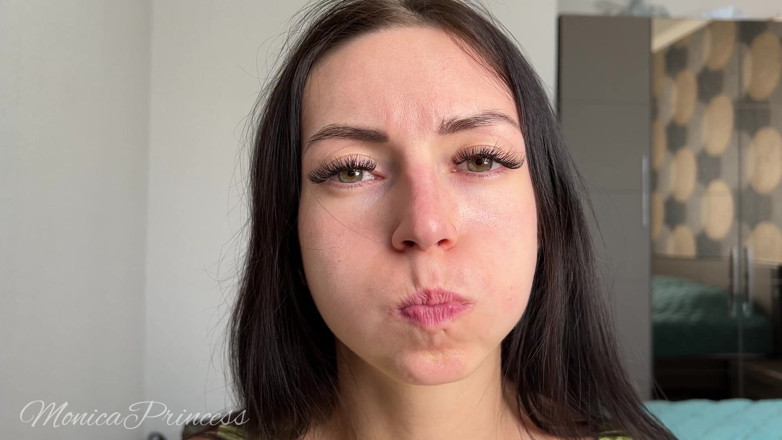 Princess Monica: Nafouklé půlky Popping