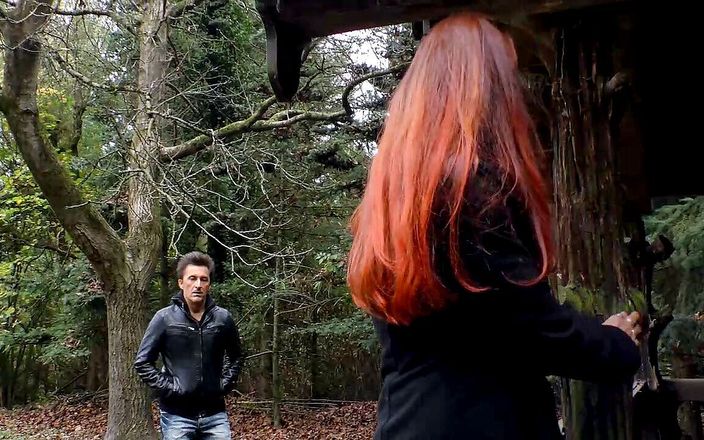 Deutschland porn: Sex pe la spate în pădure!