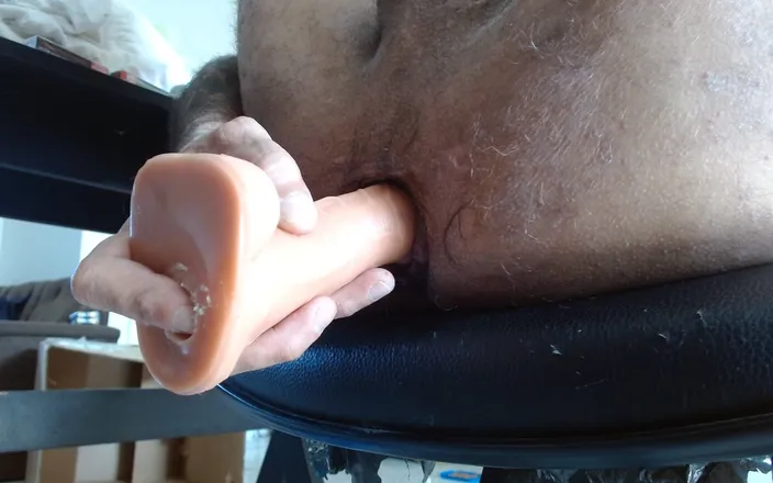 mabumbeiro: It Took Me a While but I Managed to Fit...