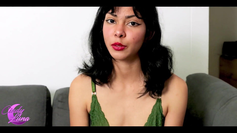 Cindy Luna Petite: Saya suka diperhatikan apabila saya melancap!