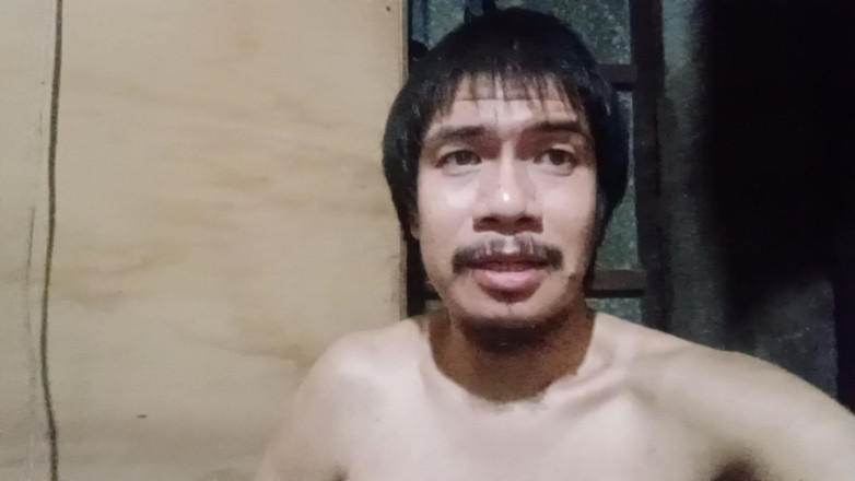 Piolo Alberto: Sitting Masturbation