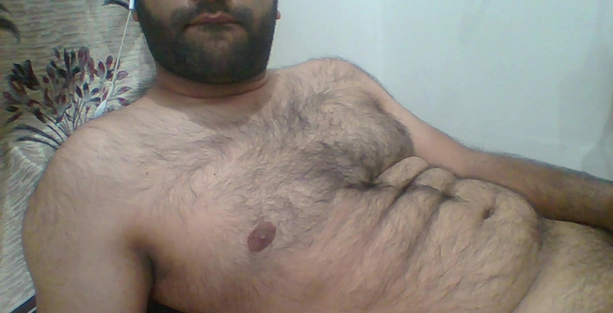 BibearXXX: Дивись, як я оголена. BibearXXX