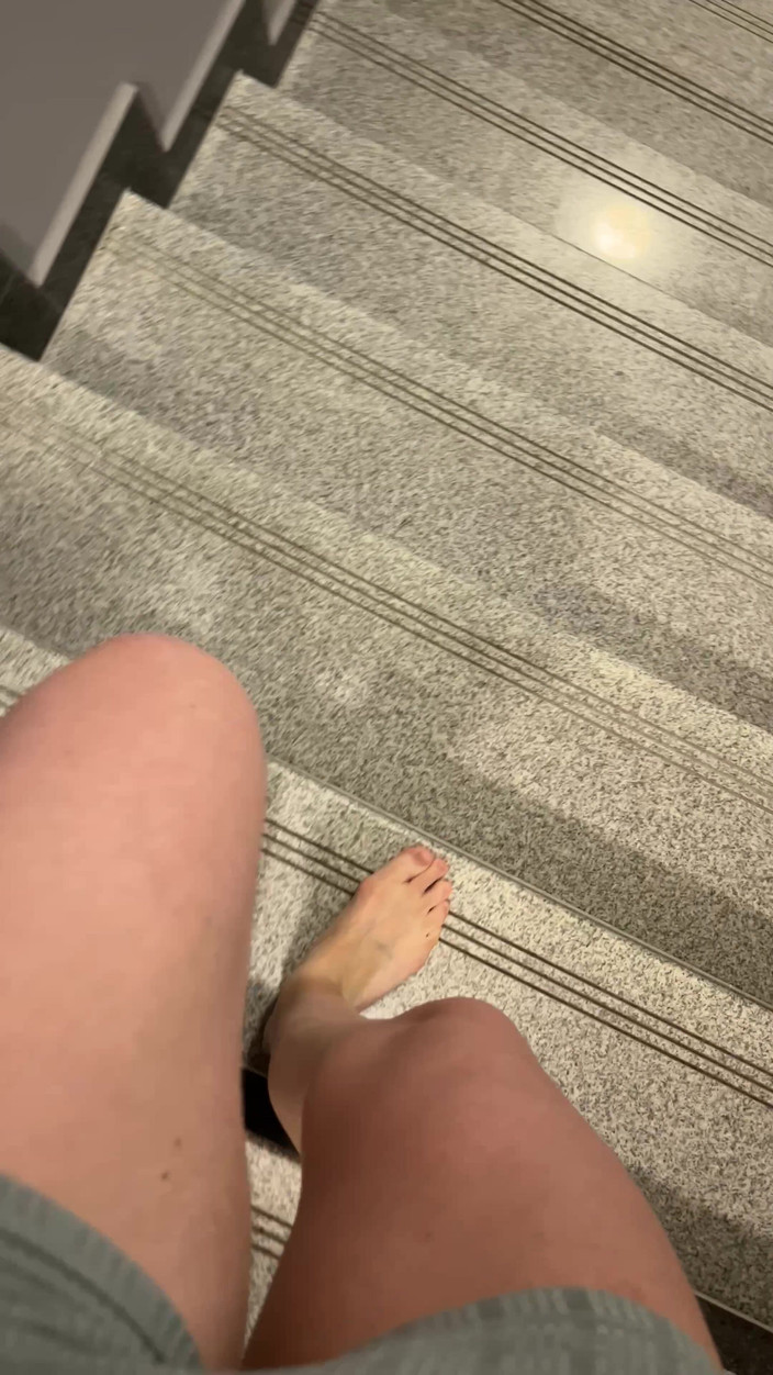Feet: Walking Barefoot Everywhere