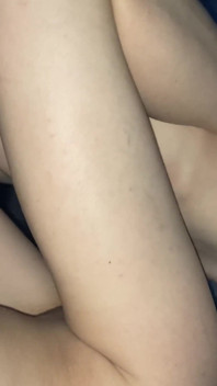 Sexe avec une étudiante excitée à une soirée