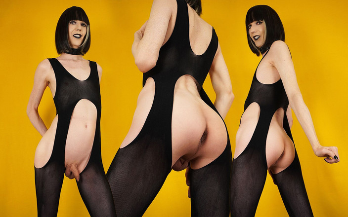 Alisya JC: Black Bodystocking