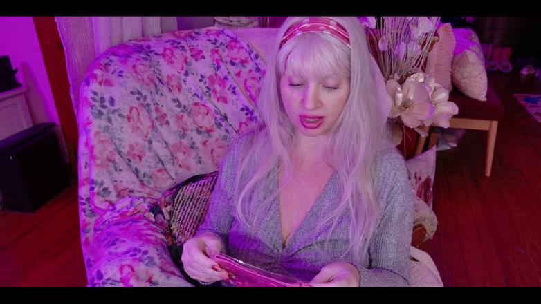 PaintedRose: Mở quần lót satin