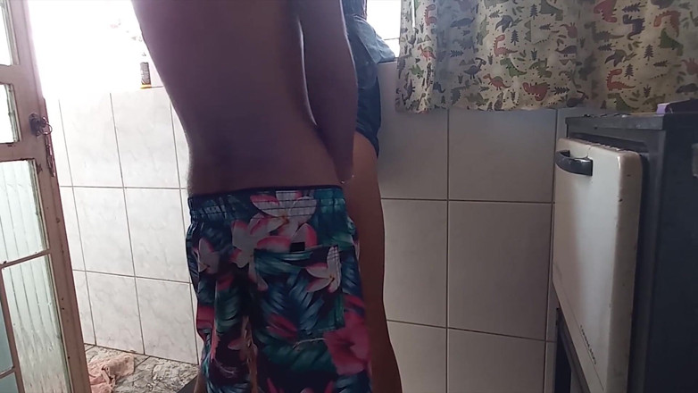 Beatriz De Jesus Silva: Cazzo sposato dopo che il marito ha lasciato al lavoro...