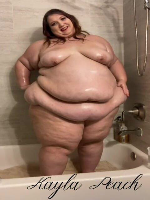 Kayla Peach studios: SSBBW Oil Body Worship