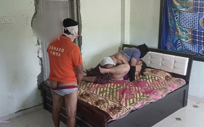 Telugu-fuckers: Divorce, MILF telugu, prend deux bites à la fois