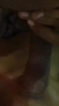妻子上班后操女仆