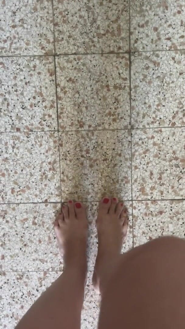 Bergami Melissa: Zvuk zpocených nohou