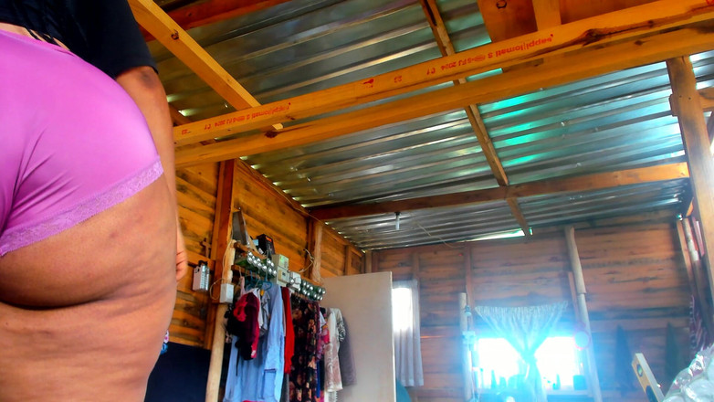 AnalEbony: Pěstní boj s mým velkým zadkem během intenzivní joi relace