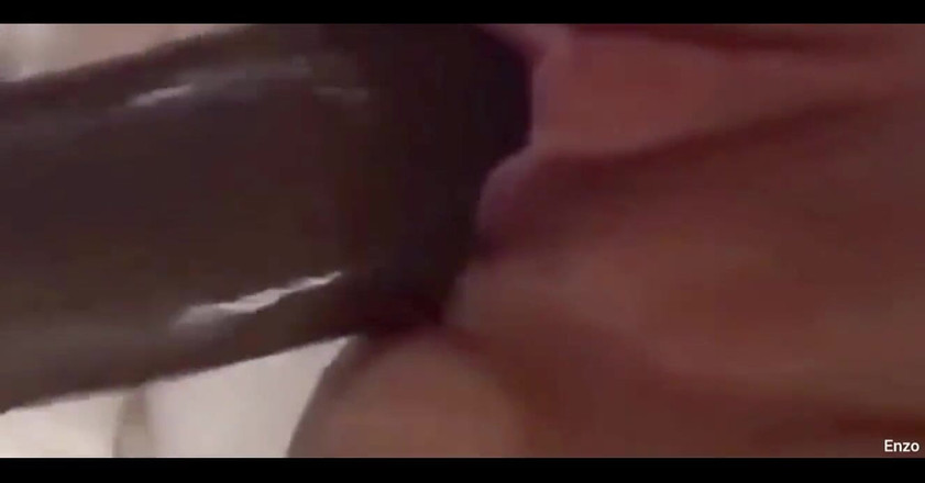 Apolo Fitness: Junges mädchen bekommt ihre enge rosa muschi vom freund ihrer...