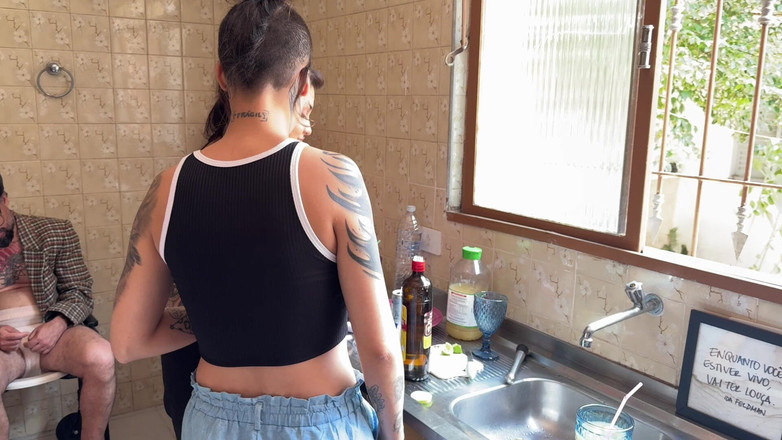 Quente club: Chubby Ha Chiamato Le Sue Amiche per Un Pomeriggio Di...