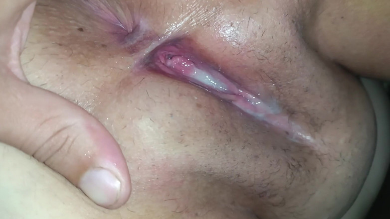 Cuckold Couple Swing: Căsătorită cu o poftă de dulce albă de la BBC...