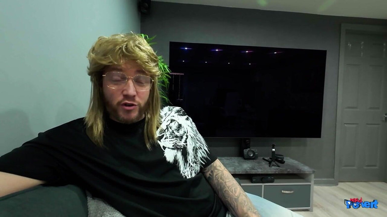Nerd Pervert: Talula Thomas - curvă cu cur cu țâțe mari