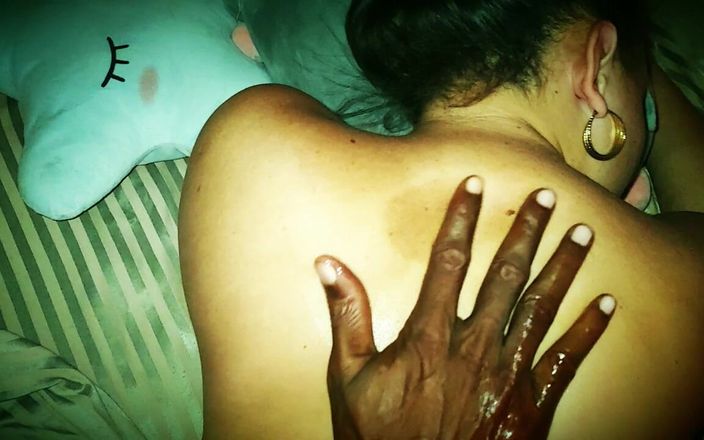 Pablo N3Grobar Productions: Anã massagem com óleo quente