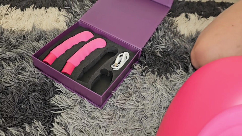 Ferrero anal experience: 여자친구를 위한 새로운 크리스마스 선물.