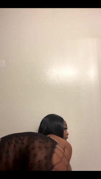 My Dress Kept Coming up‍