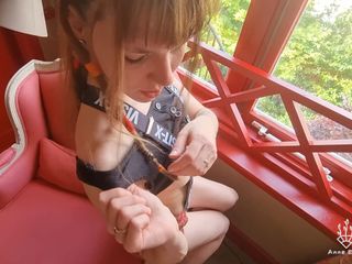 Anne Eden: 호텔 손님 앞에서 따먹기!!