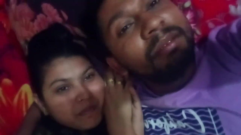 Desi video bd: Marito moglie video romantico vlog