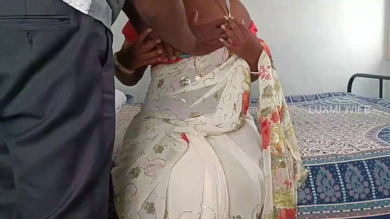 Luxmi Wife: Madrastra hijastro en masaje erótico - last ep