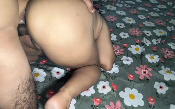 Happyhome: Vero sesso indiano fatto in casa india sborrata su culo...