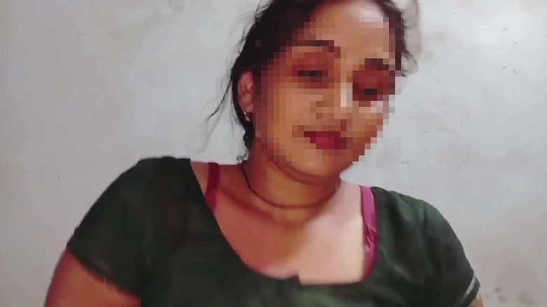 Janvibhabhii: Zadek poskakující na disku mého nevlastního bratra