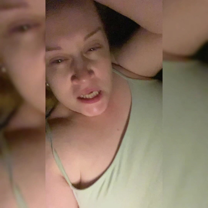 VikkiGeorgia: Yawns