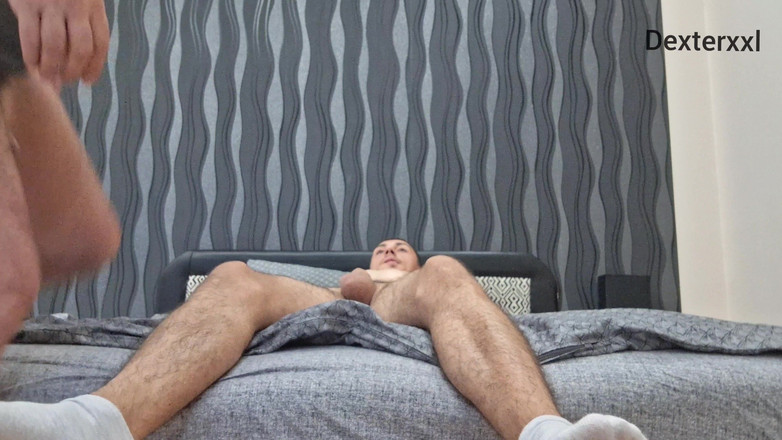 Dexterxxlfun: Honza tombul götümü seviyor. Sıska seksi. Arkadaş gay anal dölleme