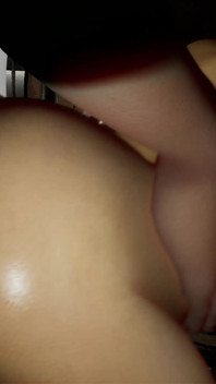 penuh gairah di kamar mandi