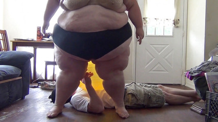 Full Weight Productions: The unpoppable ball & Miss GG
