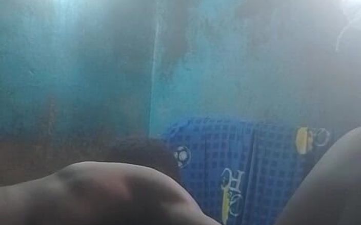 Oladi plenty tv: Il baise une grosse à gros nichons