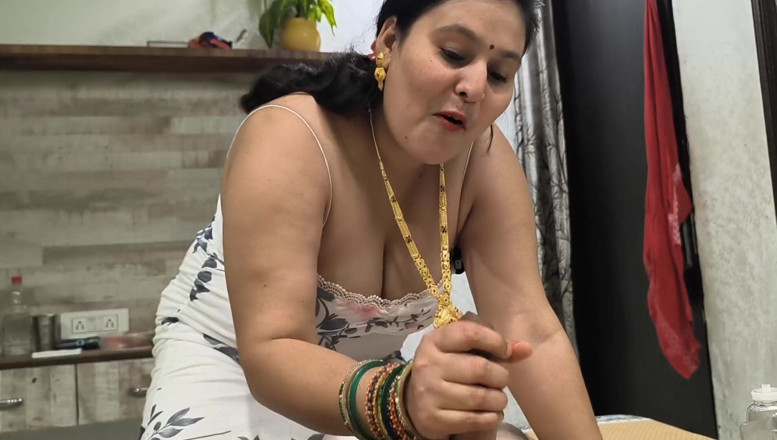 Desi chudai hub: Baharatlı anal seks