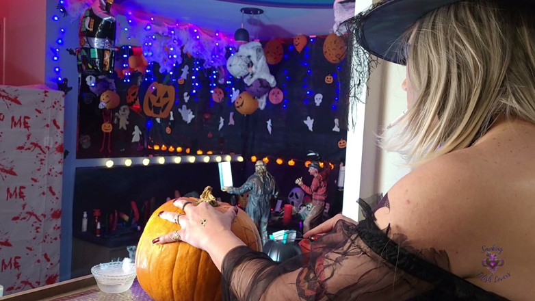 HollyCox: Witch’s Smoke Ritual Watch Me Carve While I Drag
