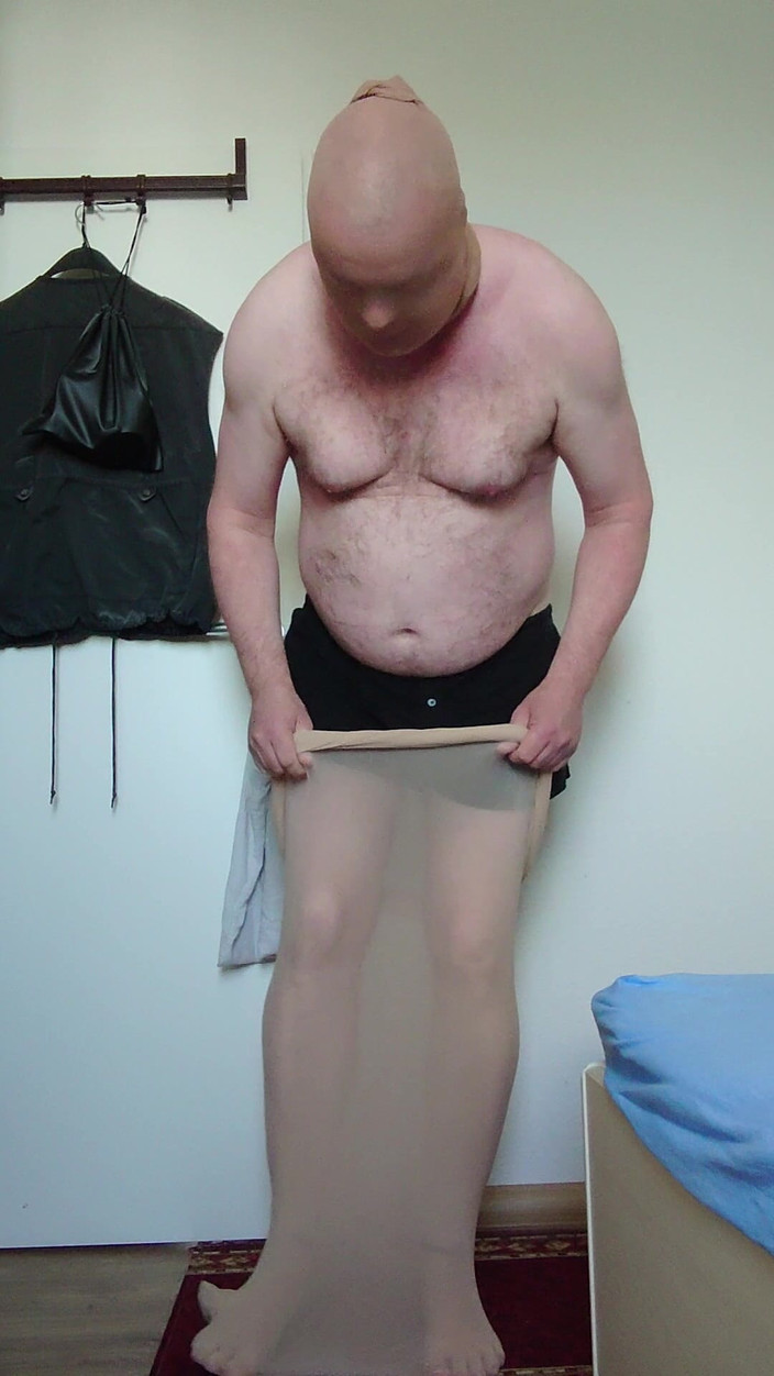 Carmen_Nylonjunge: 전신을 위해 나일론을 시도하는 카르멘 Nylonjunge