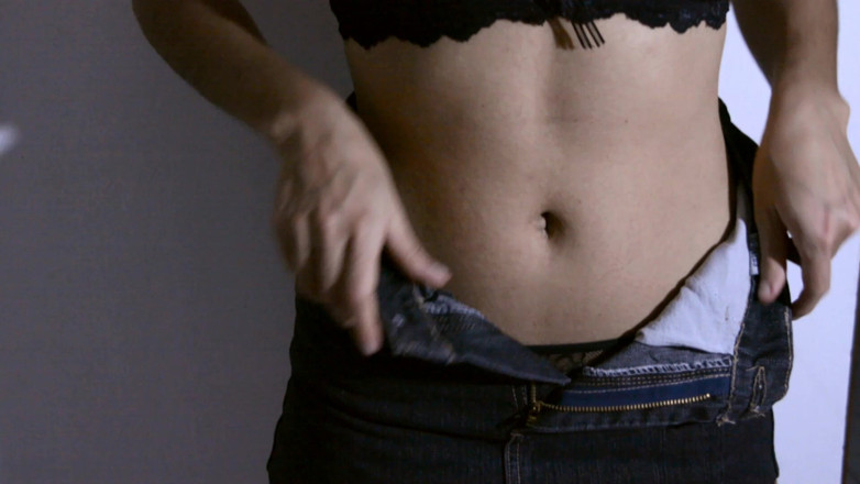 Sara Latina: Sara ki hot striptiz