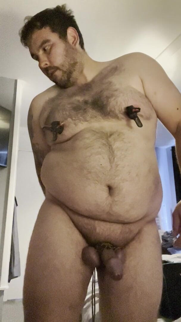 Shaun Cbt: チンポと金玉は、極端な乳首クランプとバットプラグでボンデージで紫色に変わり、ちょっとした女装で