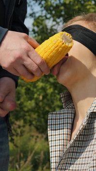 不要让我生气！我的好朋友在户外的黑 bbanana 2025 味觉游戏欺骗我再次出轨