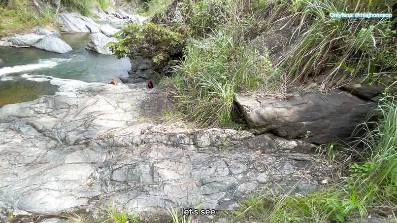 MIAA06: Krásný mladý cizinec šuká venku