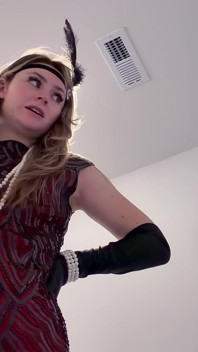 London Evans' roaring anni '20s Giantess Fantasy 4K pov piccole brividi ti aspettano
